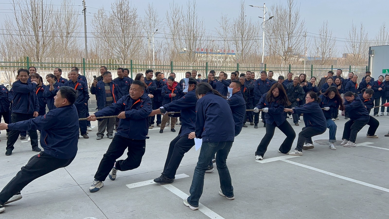 巾幗綻芳華，共慶三八節(jié)